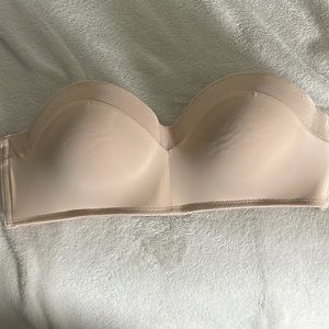 Lively strapless bra